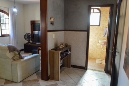 Casa à venda com 350m², 3 quartos e 5 vagasSala