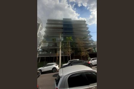Apartamento à venda com 370m², 3 quartos e 4 vagas Apartamento à venda com 370m², 3 quartos e 4 vagasFachada
