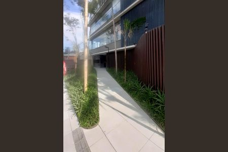 Apartamento à venda com 370m², 3 quartos e 4 vagas Apartamento à venda com 370m², 3 quartos e 4 vagasEntrada do condomínio