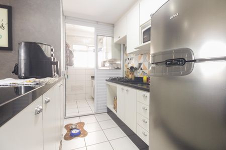 Apartamento à venda com 45m², 2 quartos e 1 vaga Apartamento à venda com 45m², 2 quartos e 1 vagaCozinha