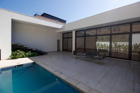 Casa à venda com 462m², 3 quartos e 4 vagasPiscina