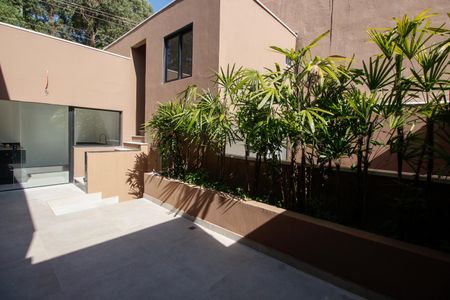 Casa à venda com 462m², 3 quartos e 4 vagasQuintal