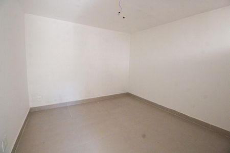 Casa à venda com 462m², 3 quartos e 4 vagasQuarto de Serviço 2