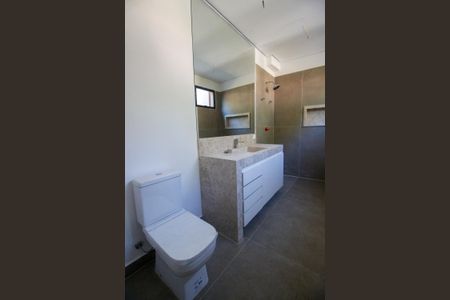 Casa à venda com 462m², 3 quartos e 4 vagasBanheiro da Suíte 3