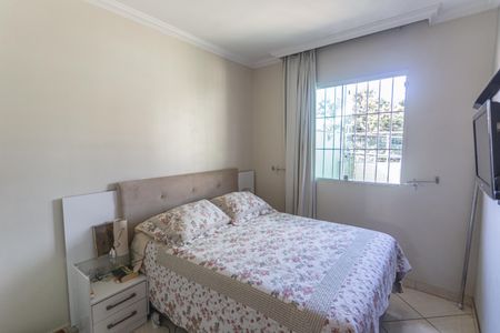 Casa à venda com 222m², 3 quartos e 2 vagas Casa à venda com 222m², 3 quartos e 2 vagasSuíte