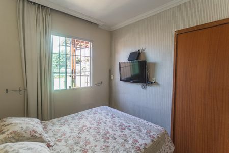 Casa à venda com 222m², 3 quartos e 2 vagas Casa à venda com 222m², 3 quartos e 2 vagasSuíte