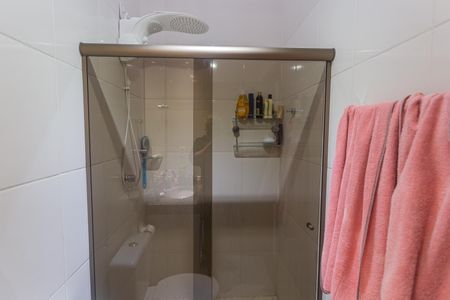 Casa à venda com 222m², 3 quartos e 2 vagas Casa à venda com 222m², 3 quartos e 2 vagasBanheiro da Suíte