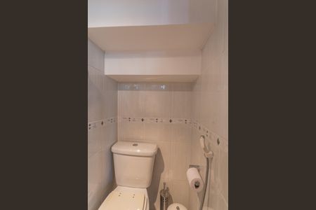 Casa à venda com 222m², 3 quartos e 2 vagas Casa à venda com 222m², 3 quartos e 2 vagasLavabo