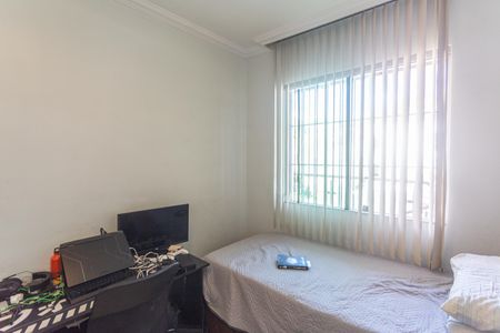 Casa à venda com 222m², 3 quartos e 2 vagas Casa à venda com 222m², 3 quartos e 2 vagasQuarto 1