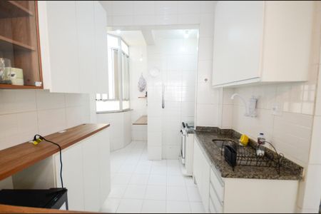 Apartamento à venda com 60m², 2 quartos e sem vaga Apartamento à venda com 60m², 2 quartos e sem vagaCozinha