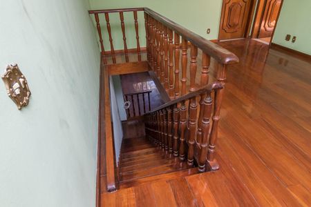 Casa à venda com 500m², 4 quartos e 3 vagas Casa à venda com 500m², 4 quartos e 3 vagasSala 2