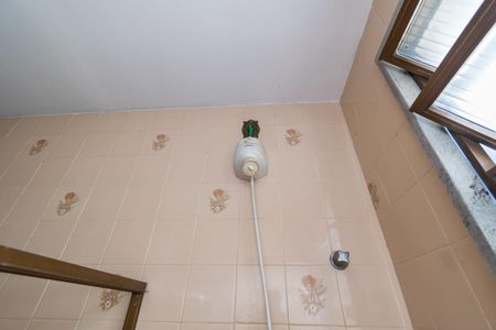 Casa à venda com 500m², 4 quartos e 3 vagas Casa à venda com 500m², 4 quartos e 3 vagasBanheiro Social 1