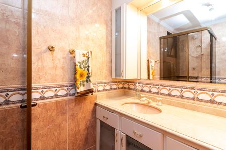 Apartamento à venda com 93m², 3 quartos e 2 vagas Apartamento à venda com 93m², 3 quartos e 2 vagasBanheiro Social