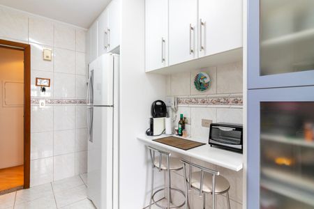 Apartamento à venda com 93m², 3 quartos e 2 vagas Apartamento à venda com 93m², 3 quartos e 2 vagasCozinha