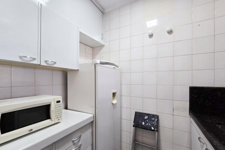 Apartamento à venda com 64m², 2 quartos e 1 vaga Apartamento à venda com 64m², 2 quartos e 1 vagaCozinha