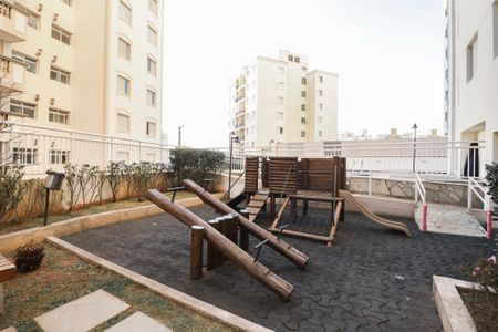 Apartamento à venda com 92m², 3 quartos e 2 vagasÁrea Comum - Playground