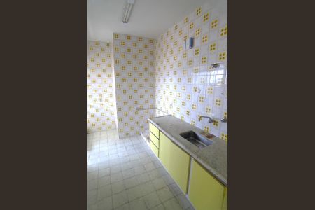 Apartamento à venda com 100m², 3 quartos e 2 vagas Apartamento à venda com 100m², 3 quartos e 2 vagasCozinha