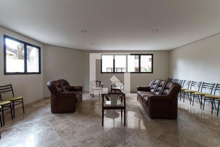 Apartamento à venda com 82m², 3 quartos e 2 vagas Apartamento à venda com 82m², 3 quartos e 2 vagasHall social