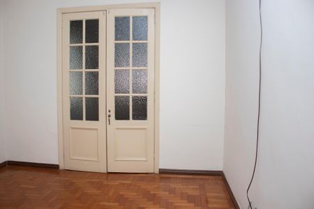 Casa à venda com 273m², 6 quartos e 2 vagasSala 2