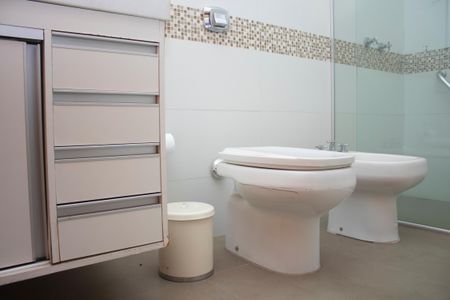 Casa à venda com 273m², 6 quartos e 2 vagasBanheiro da Suíte