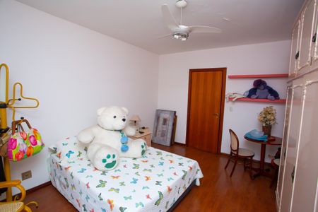Apartamento à venda com 412m², 5 quartos e 2 vagas Apartamento à venda com 412m², 5 quartos e 2 vagasQuarto 2