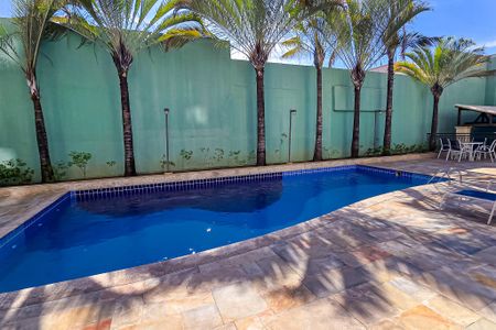 Apartamento à venda com 72m², 3 quartos e 1 vagaÁrea comum - Piscina