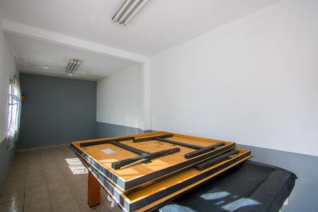 Casa à venda com 245m², 3 quartos e 2 vagas Casa à venda com 245m², 3 quartos e 2 vagasÁrea comum