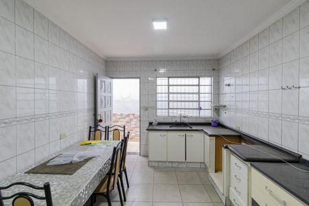Casa à venda com 176m², 2 quartos e 1 vaga Casa à venda com 176m², 2 quartos e 1 vagaCozinha
