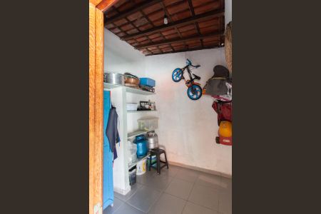 Casa à venda com 280m², 3 quartos e 4 vagas Casa à venda com 280m², 3 quartos e 4 vagasQuarto de Despejo