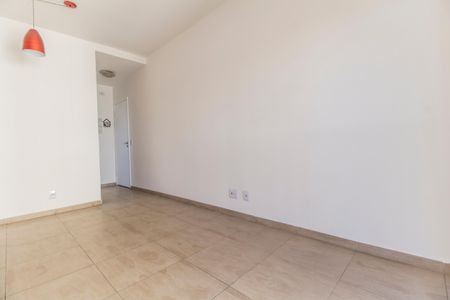 Apartamento à venda com 59m², 2 quartos e 1 vaga Apartamento à venda com 59m², 2 quartos e 1 vagaSala