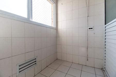 Apartamento à venda com 59m², 2 quartos e 1 vaga Apartamento à venda com 59m², 2 quartos e 1 vagaÁrea de Serviço