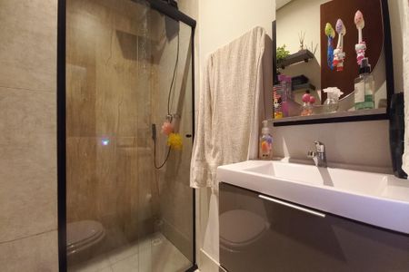 Apartamento à venda com 116m², 3 quartos e 2 vagas Apartamento à venda com 116m², 3 quartos e 2 vagasBanheiro Social