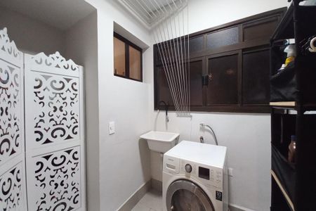 Apartamento à venda com 116m², 3 quartos e 2 vagas Apartamento à venda com 116m², 3 quartos e 2 vagasÁrea de Serviço