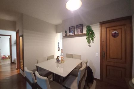 Apartamento à venda com 116m², 3 quartos e 2 vagas Apartamento à venda com 116m², 3 quartos e 2 vagasSala de Jantar
