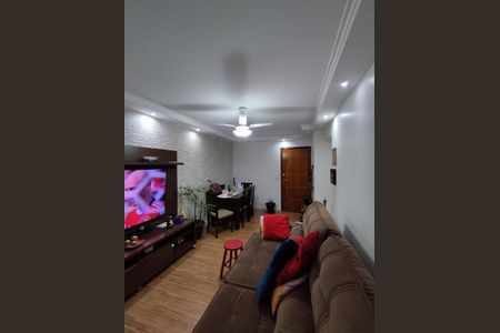 Apartamento à venda com 67m², 2 quartos e 1 vagaSala