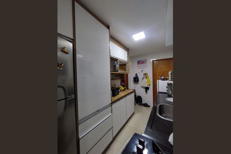 Apartamento à venda com 67m², 2 quartos e 1 vagaCozinha - Armários