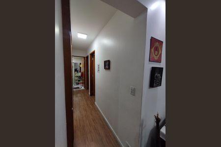 Apartamento à venda com 67m², 2 quartos e 1 vagaCorredor