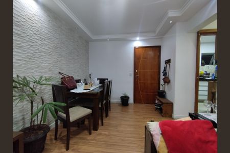 Apartamento à venda com 67m², 2 quartos e 1 vagaSala