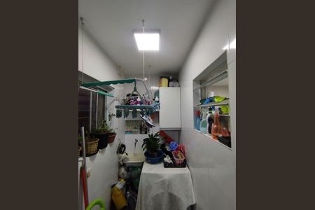 Apartamento à venda com 67m², 2 quartos e 1 vagaÁrea de Serviço