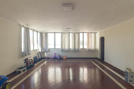 Apartamento para alugar com 492m², 4 quartos e 2 vagas Apartamento para alugar com 492m², 4 quartos e 2 vagasSala de Jantar