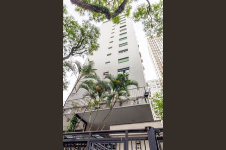 Apartamento para alugar com 492m², 4 quartos e 2 vagas Apartamento para alugar com 492m², 4 quartos e 2 vagasFachada