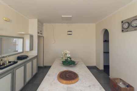 Apartamento para alugar com 492m², 4 quartos e 2 vagas Apartamento para alugar com 492m², 4 quartos e 2 vagasCopa