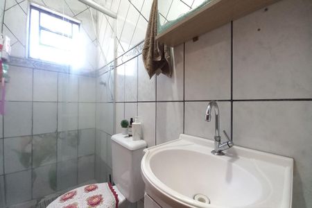 Casa à venda com 180m², 3 quartos e 2 vagas Casa à venda com 180m², 3 quartos e 2 vagasCasa 1 - Banheiro