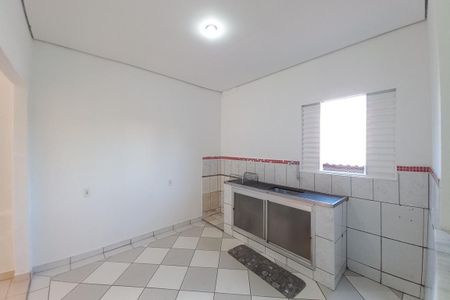 Casa à venda com 180m², 3 quartos e 2 vagas Casa à venda com 180m², 3 quartos e 2 vagasCasa 2 - Cozinha