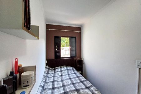 Casa à venda com 180m², 3 quartos e 2 vagas Casa à venda com 180m², 3 quartos e 2 vagasCasa 1 - Quarto 2