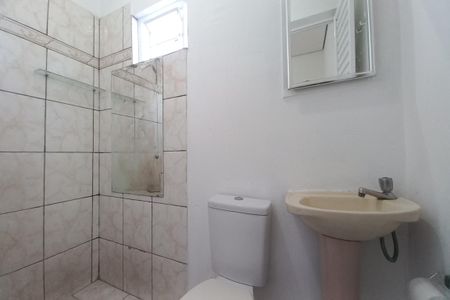 Casa à venda com 180m², 3 quartos e 2 vagas Casa à venda com 180m², 3 quartos e 2 vagasCasa 2 - Banheiro