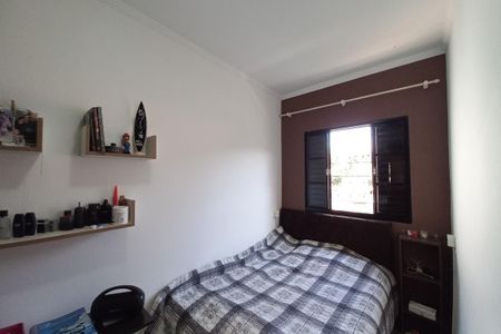 Casa à venda com 180m², 3 quartos e 2 vagas Casa à venda com 180m², 3 quartos e 2 vagasCasa 1 - Quarto 2