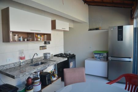 Apartamento à venda com 92m², 2 quartos e 1 vagaCozinha