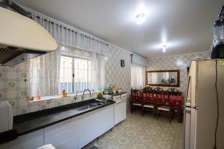 Casa à venda com 148m², 3 quartos e sem vaga Casa à venda com 148m², 3 quartos e sem vagaCozinha