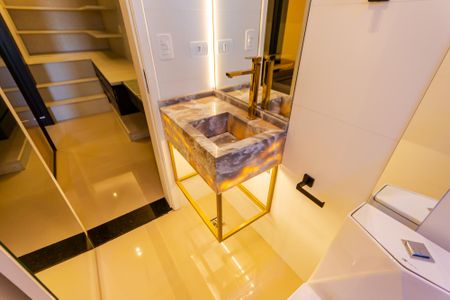 Casa à venda com 150m², 2 quartos e 4 vagasBanheiro da Suíte 1